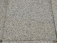 Natuursteen bestrating (ca. 85m2) - afbeelding 3 van  4