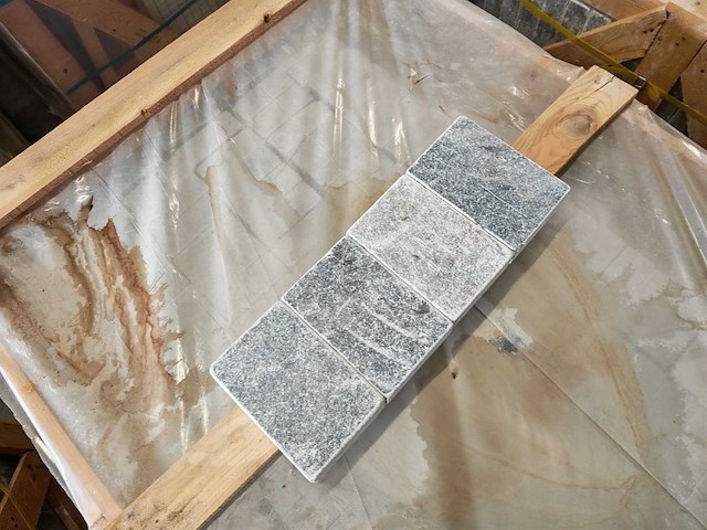 Natuursteen blauwe hardsteen 12x18x5 cm tegel 54 m² - afbeelding 5 van  10