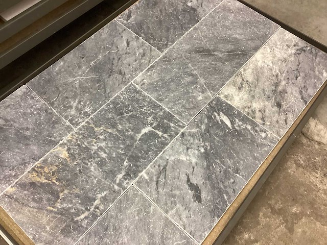 Natuursteen blauwe hardsteen 30x3xvrije lengte cm tegel 64,8 m² - afbeelding 1 van  11