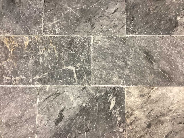Natuursteen blauwe hardsteen 30x3xvrije lengte cm tegel 64,8 m² - afbeelding 7 van  11