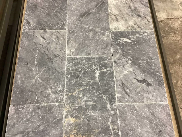 Natuursteen blauwe hardsteen 30x60x2 cm tegel 94,86 m² - afbeelding 9 van  11