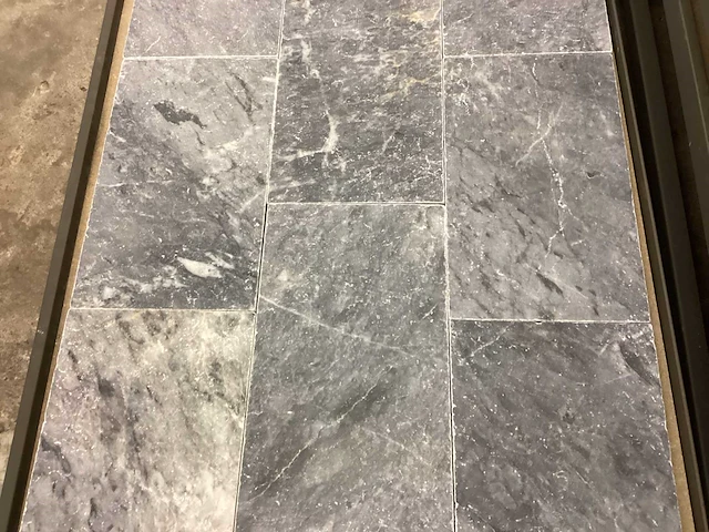 Natuursteen blauwe hardsteen 30x60x2 cm tegel 94,86 m² - afbeelding 10 van  11
