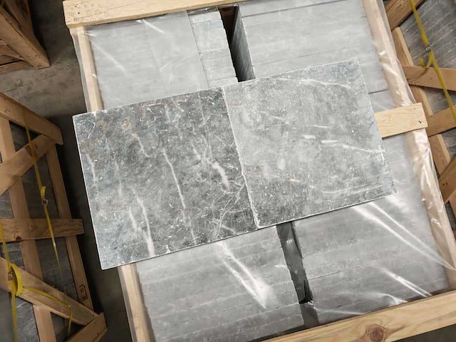 Natuursteen blauwe hardsteen 40x40x3 cm tegel 42,24 m² - afbeelding 3 van  8