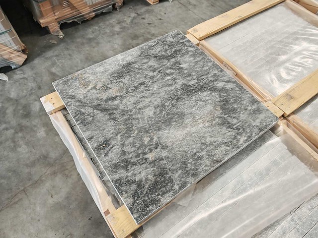 Natuursteen blauwe hardsteen 60x60x2 cm tegel 54 m² - afbeelding 3 van  6
