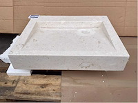 Natuursteen limestone wastafel 55x45x10 cm - afbeelding 1 van  4