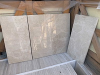 Natuursteen marmer beige gepolijst 30x60x2 cm tegel 36 m² - afbeelding 1 van  5