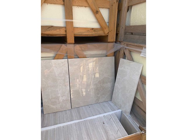 Natuursteen marmer beige gepolijst 30x60x2 cm tegel 36 m² - afbeelding 2 van  4