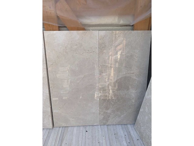 Natuursteen marmer beige gepolijst 30x60x2 cm tegel 36 m² - afbeelding 3 van  4