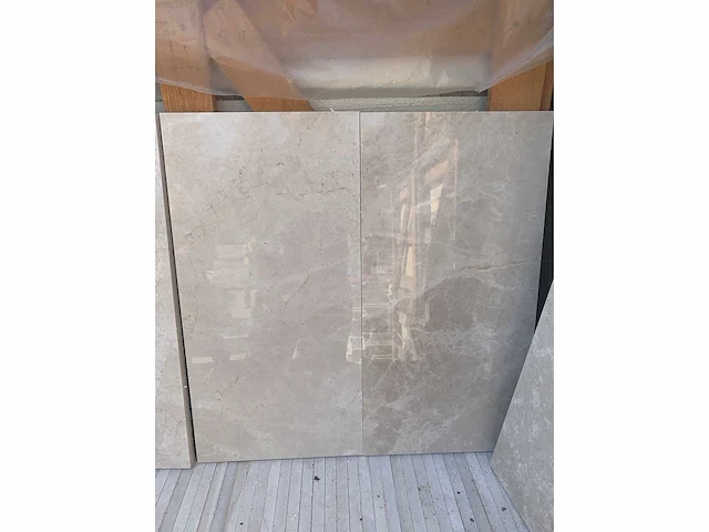 Natuursteen marmer beige gepolijst 30x60x2 cm tegel 72 m² - afbeelding 3 van  5