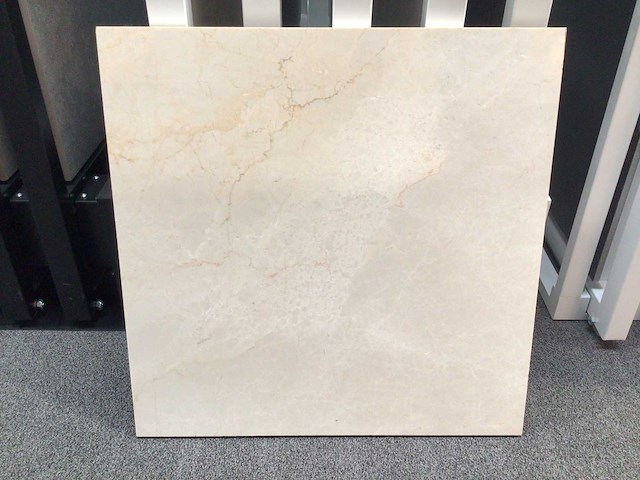 Natuursteen marmer beige gepolijst tegel 60x60x2 cm 54 m² - afbeelding 3 van  7