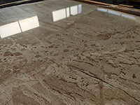 Natuursteen marmer beige gepolijst vloertegel 61x121,9 cm 36,44 m² - afbeelding 6 van  7