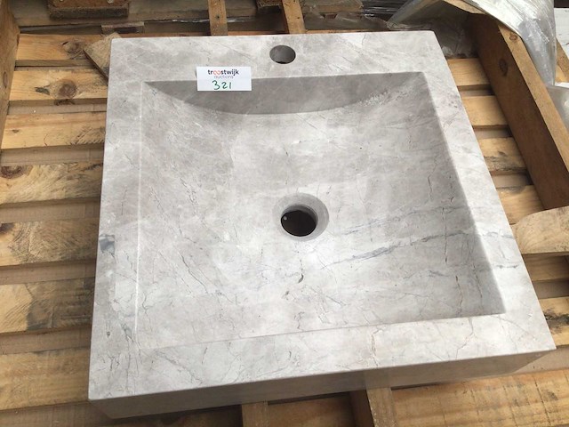 Natuursteen marmer beige/grey wastafel 45x46x10 cm - afbeelding 4 van  4