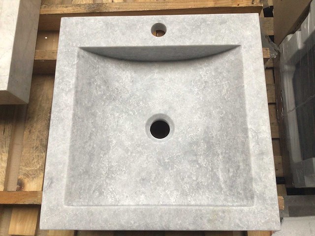 Natuursteen marmer grey wastafel 45x46x10 cm - afbeelding 2 van  5