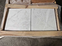 Natuursteen marmer wit honed 45,7x45,7 cm tegel 106,5 m²