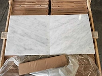 Natuursteen marmer wit/grijs gepolijst 45,7x45,7 cm tegel 106,5 m²