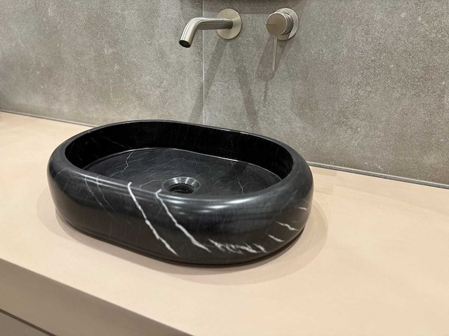 Natuursteen marmer zwart oval waskom 47x34x10 cm - afbeelding 3 van  4