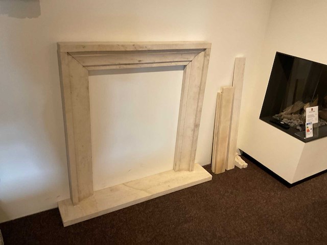 Natuursteen schouw - afbeelding 1 van  3