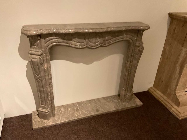 Natuursteen schouw - afbeelding 1 van  3