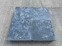 Natuursteen tuintegels (ca. 37,44m2) - afbeelding 1 van  5