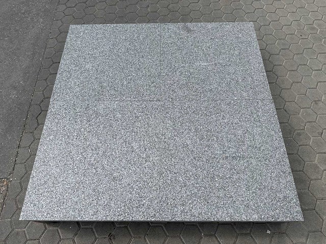 Natuursteen tuintegels (ca. 50,4m2) - afbeelding 3 van  5