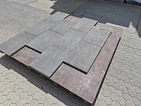 Natuursteen tuintegels (ca. 61,44m2) - afbeelding 1 van  4