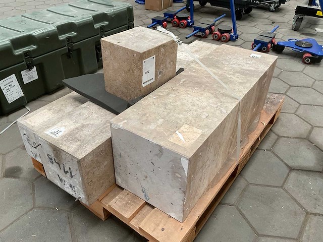 Natuursteen uit het louvre (4x) - afbeelding 2 van  5