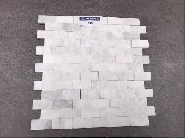 Natuursteen white marmer mozaïek 29x30,5 cm tegel 10 m² - afbeelding 2 van  3
