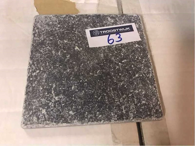 Natuursteen zwart hardsteen 10x10 cm tegel 20 m² - afbeelding 5 van  6