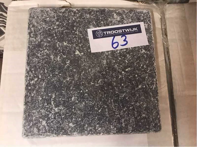 Natuursteen zwart hardsteen 10x10 cm tegel 20 m² - afbeelding 6 van  6