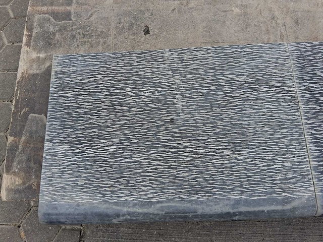 Natuursteen zwembadranden (ca. 25 stuks) - afbeelding 1 van  4