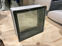 Natuurstenen kolom en glasstenen - afbeelding 1 van  4