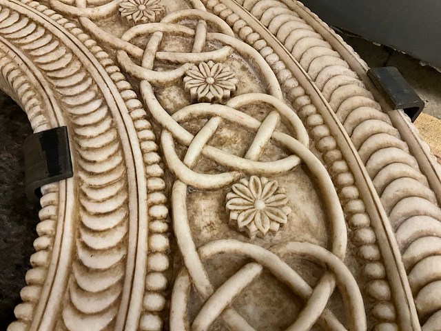 Natuurstenen ornament - afbeelding 4 van  5