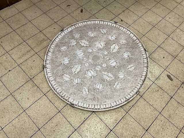 Natuurstenen ornament - afbeelding 1 van  9