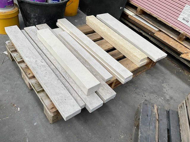 Natuurstenen strips - afbeelding 1 van  2