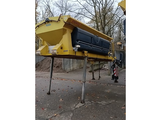 Natzoustrooier 4m³, nido - schmidt, stratos b40-36 paln, 2003 - afbeelding 9 van  12