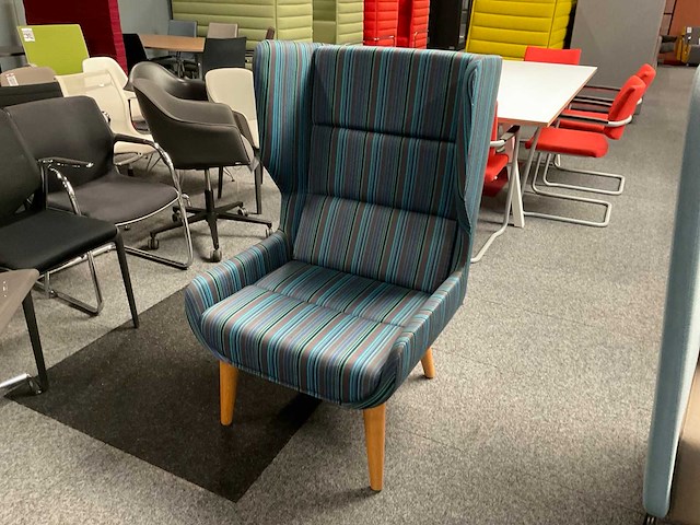 Naughtone hush fauteuil (2x) - afbeelding 1 van  5