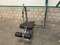 Nautilus decline bench press