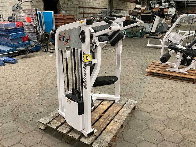 Nautilus nitro bicep curl - afbeelding 3 van  7