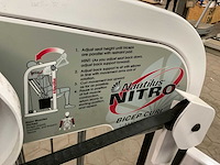 Nautilus nitro bicep curl - afbeelding 6 van  7