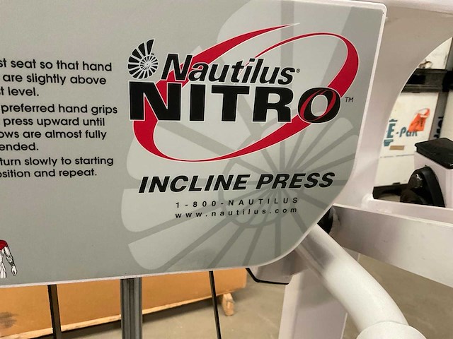 Nautilus nitro incline press - afbeelding 6 van  7