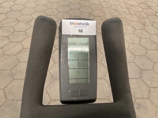 Nautilus schwinn spinningbike - afbeelding 6 van  6