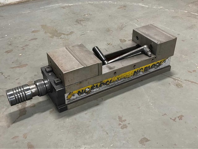 Nc-block machineklem - afbeelding 1 van  4