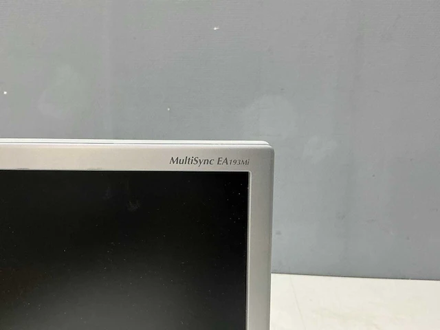 Nec - ea193mi - monitor 19 inch (2x) - afbeelding 12 van  12