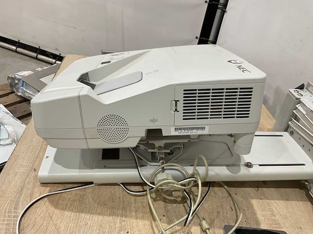 Nec - hdmi - beamer en spiegels - afbeelding 5 van  10