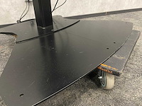 Nec m651 - 65" 4k uhd monitor met statief - afbeelding 18 van  19