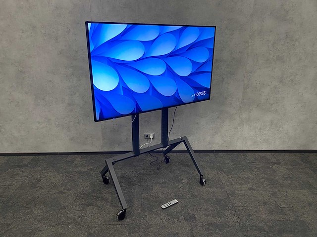 Nec m651 - 65" 4k uhd monitor met verrijdbaar statief - afbeelding 4 van  12