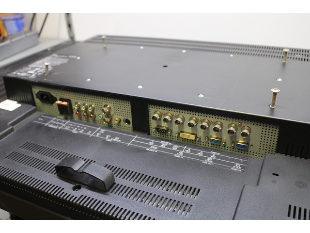 Nec multisync lcd 42 inch monitor - afbeelding 8 van  11