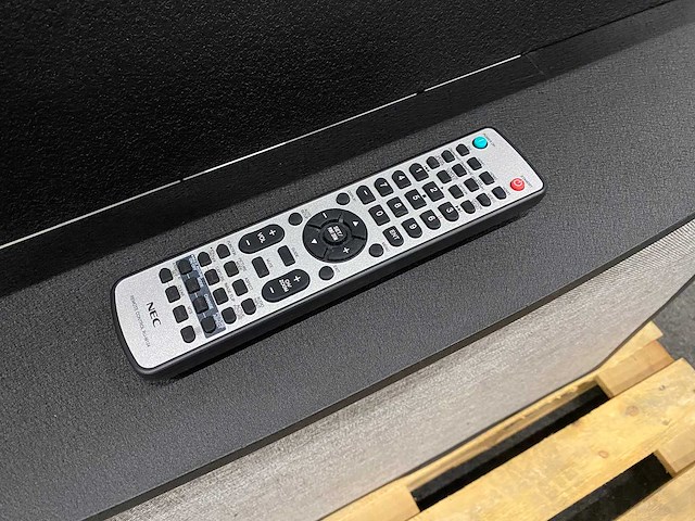 Nec multisync m431 pcap - 43" 4k uhd monitor met statief - afbeelding 20 van  25