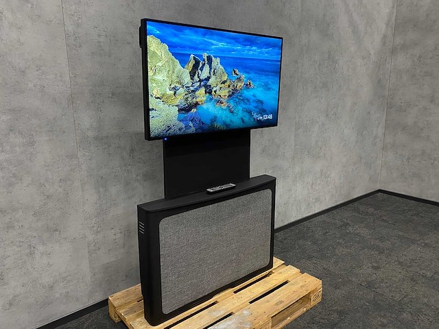 Nec multisync m431 pcap - 43" 4k uhd monitor met statief - afbeelding 19 van  25