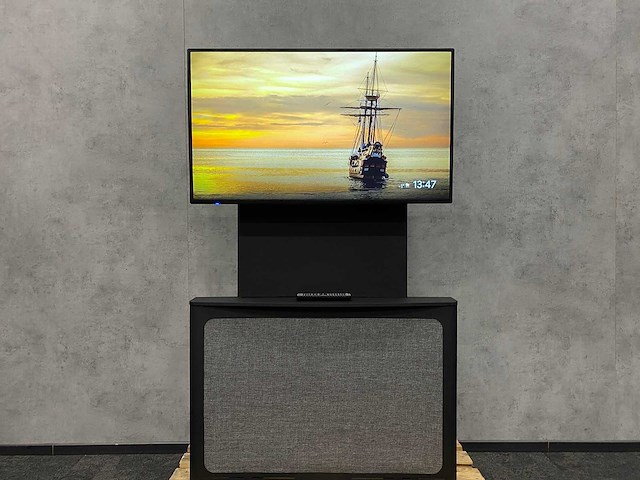 Nec multisync m431 pcap - 43" 4k uhd monitor met statief - afbeelding 18 van  25